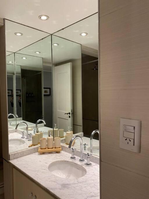 Piso Luminoso Y Amplio En Recoleta Apartment *