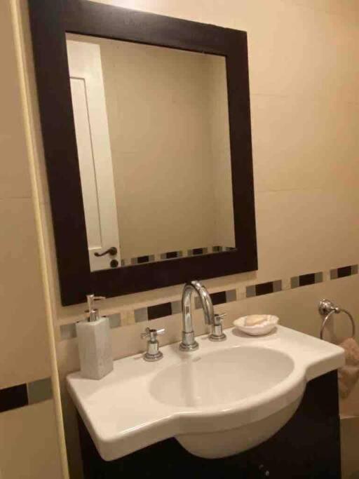 Apartment Piso Luminoso Y Amplio En Recoleta Buenos Aires