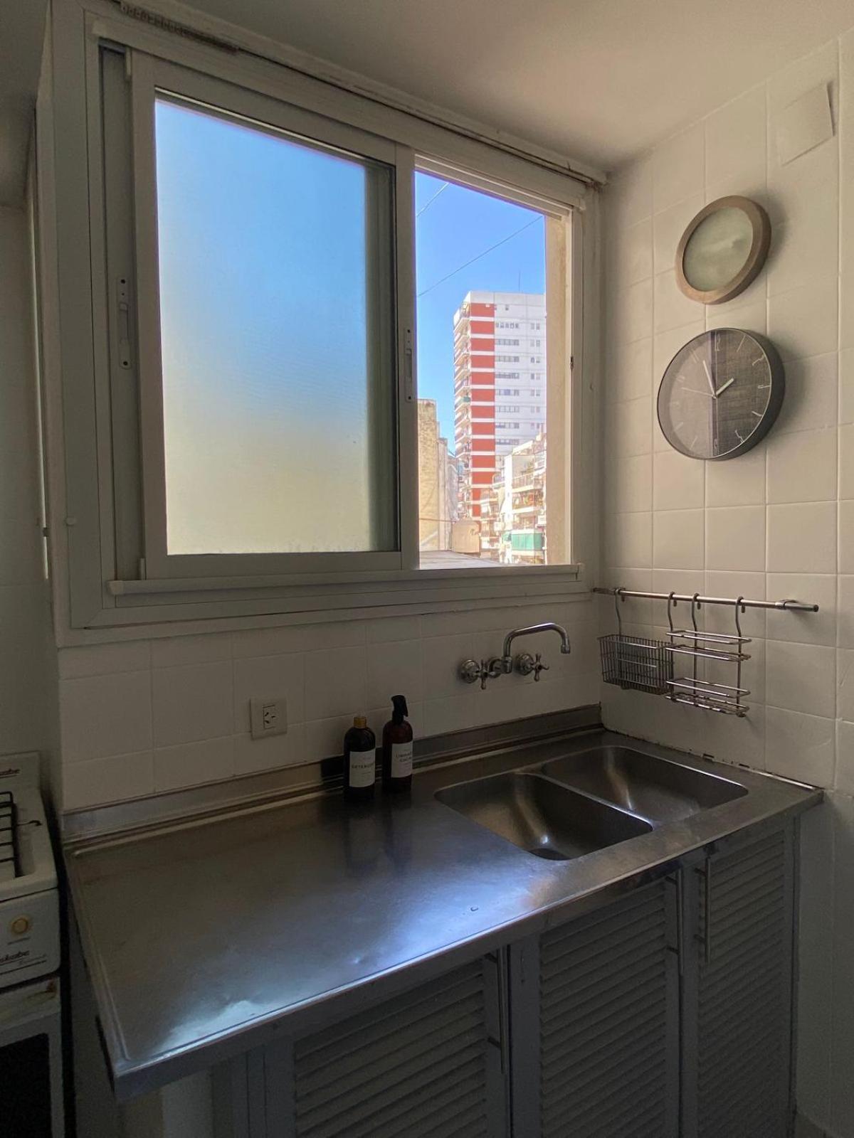 Piso Luminoso Y Amplio En Recoleta Apartment *